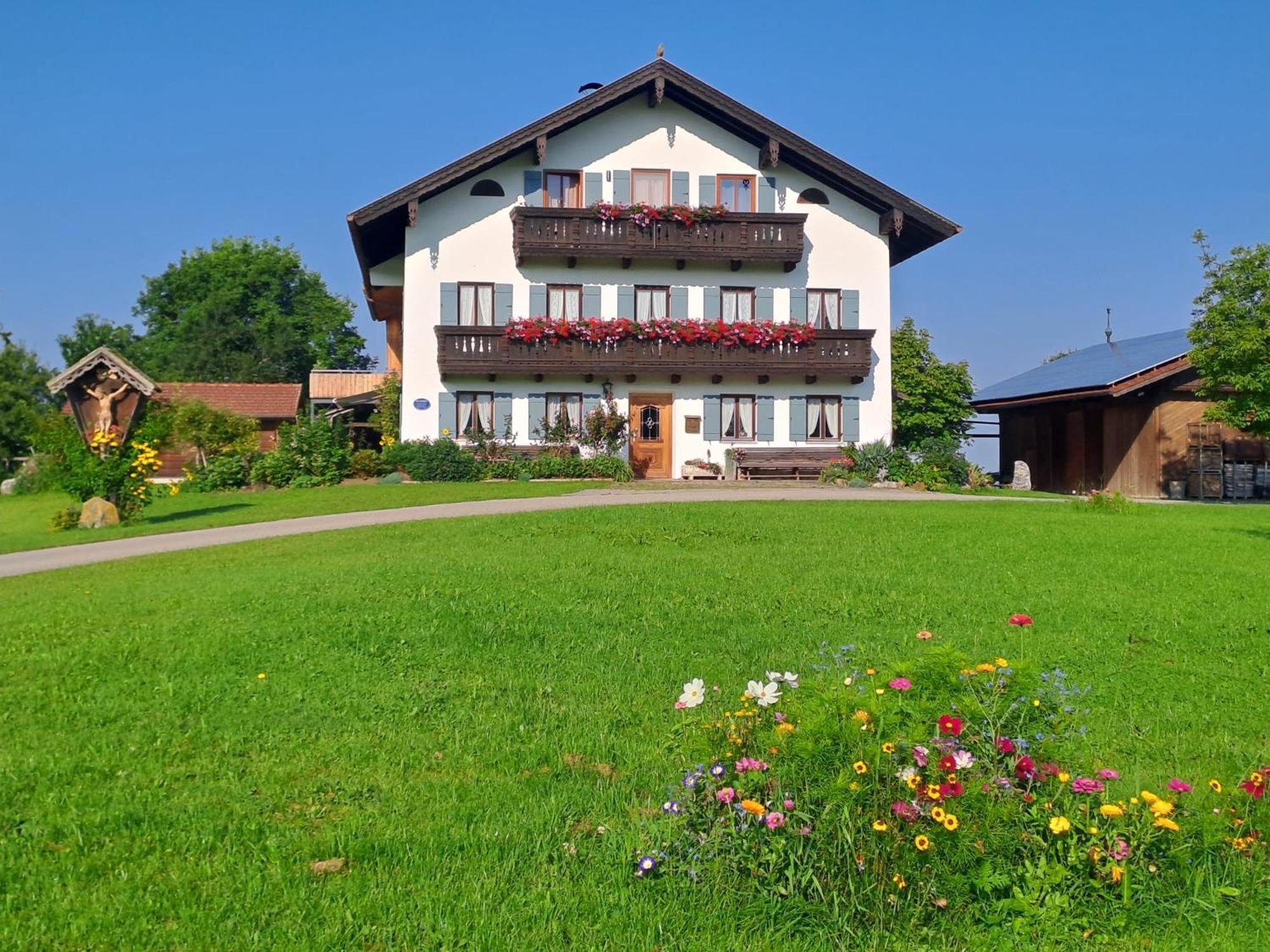 Апартаменты Asbichlerhof Бад-Эндорф Экстерьер фото