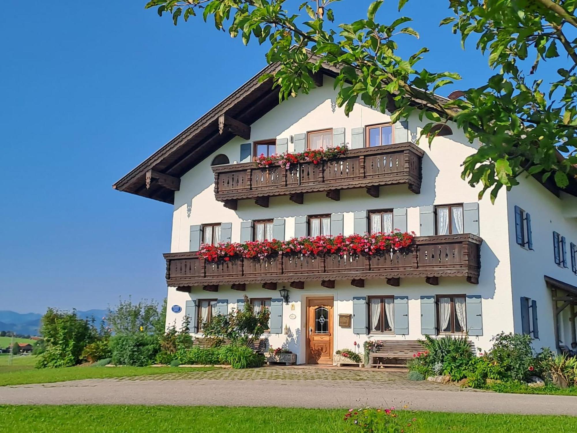 Апартаменты Asbichlerhof Бад-Эндорф Экстерьер фото